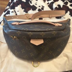 Louis Vuitton Monogram Bumbag